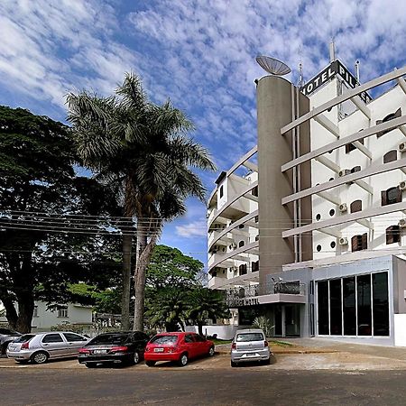 Piloes Palace Hotel Mineiros 外观 照片