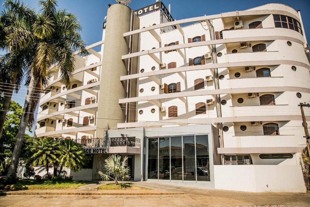 Piloes Palace Hotel Mineiros 外观 照片