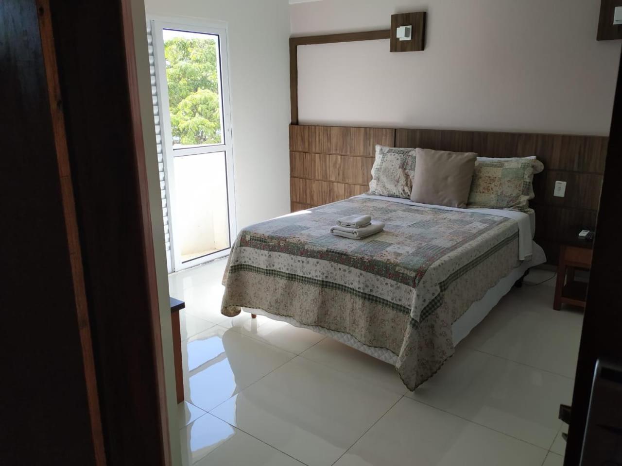 Piloes Palace Hotel Mineiros 外观 照片