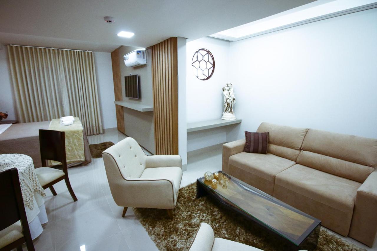 Piloes Palace Hotel Mineiros 外观 照片