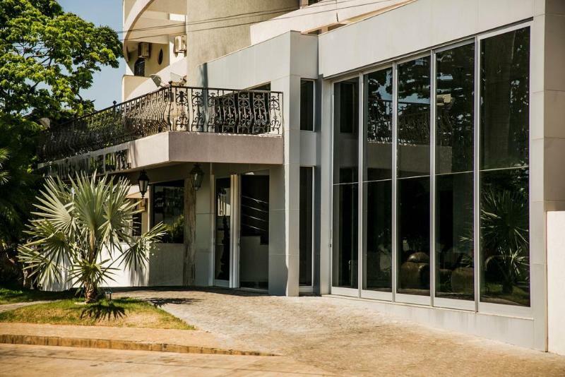 Piloes Palace Hotel Mineiros 外观 照片